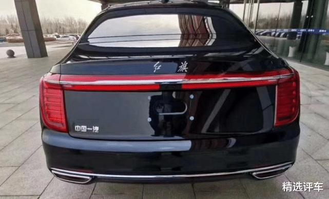 『红旗h9』预算35万,还看啥A6L!“黑骑士”红旗H9到店,气息霸道,更有面
