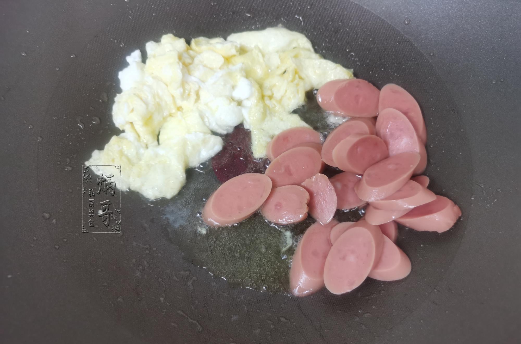 面条|我从不点外卖，晒晒一个人的午餐，3块钱，5分钟就搞定，营养好吃