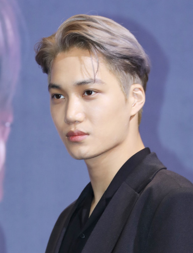 杨丞琳|SuperM新专辑惨遭泄露，KAI的脚踝再度受伤，歌迷：太难了！