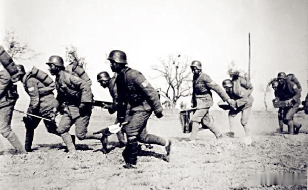 「日军」汤恩伯也能抗日？13军死守南口一月，与日军拼得血流成河