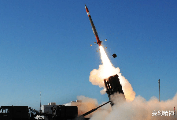 美军：中国什么情况下会用核武器？一旦遇到这3种情况，我国将毫不迟疑