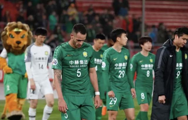 「中超」下午13点！北京国安收到一个坏消息，暗示球队提前退出中超争冠