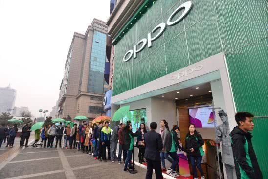 【小米科技】安卓手机性能大洗牌：华为小米跌落神坛，新黑马逆袭夺冠