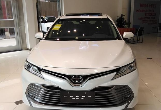 丰田凯美瑞|开凯美瑞的都是什么人?月薪多少养得起?