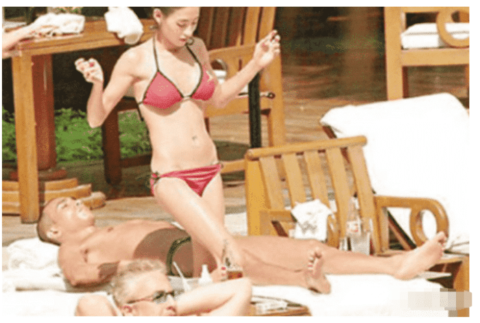 「张柏芝」40岁张柏芝前半生是“烈酒”,成三个孩子妈后,蜕变为了“浓茶”!