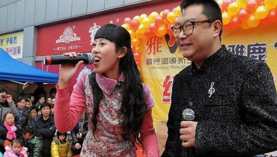尹相杰|著名歌手尹相杰近况：瘦到\皮包骨\认不出，紧随于文华像跟班儿