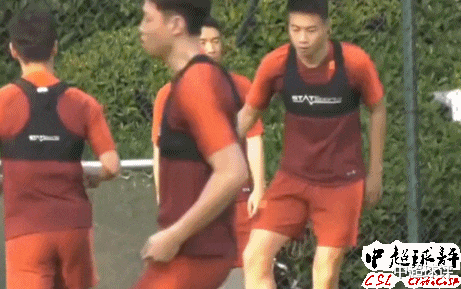 国足▲今天媒体爆料：国足即将上海集训，李铁或征召5名归化国脚！