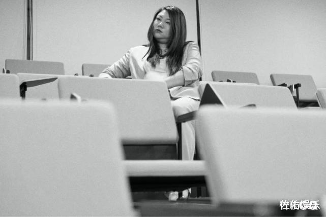 鹿晗|被曝已有新欢和鹿晗悄悄分手，关晓彤回应：不需要跟陌生人解释