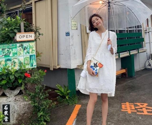 「高马尾」张子萱的少女感有多美？高马尾配上可爱嘟嘟嘴，甜美又减龄