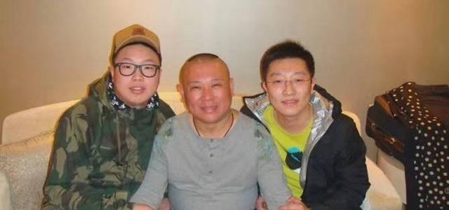 [栾云平]儿徒与爱徒的“战争”又开始了，烧饼、栾云平相互摘字