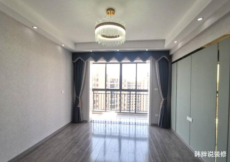 []88㎡新房硬装刚结束，还没家具就已经很漂亮，定制柜子实用又好看