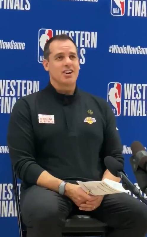 安东尼·戴维斯|为啥让浓眉绝杀?三大罪人出炉,科比终结者问责,约基奇:没沟通好!