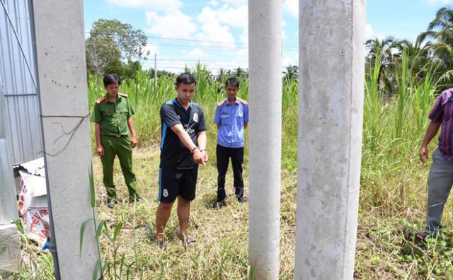 吸毒禁毒|男子看到路边商店没人便偷拿了75元，见女店主回来又将其侵犯
