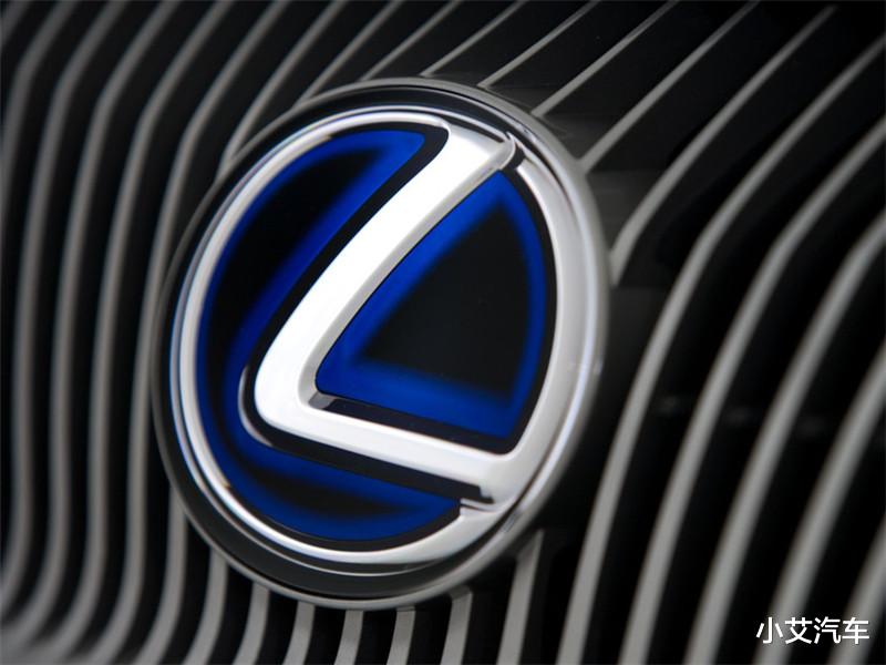 雷克萨斯■奥迪和雷克萨斯哪个更好？二手贩子：一个抢破头，一个被嫌弃！