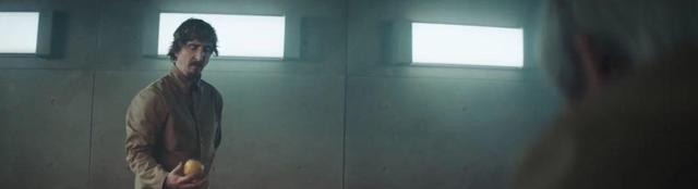 [电影]刷屏的网红爆款细思恐极：上层人吃肉，下层人吃人