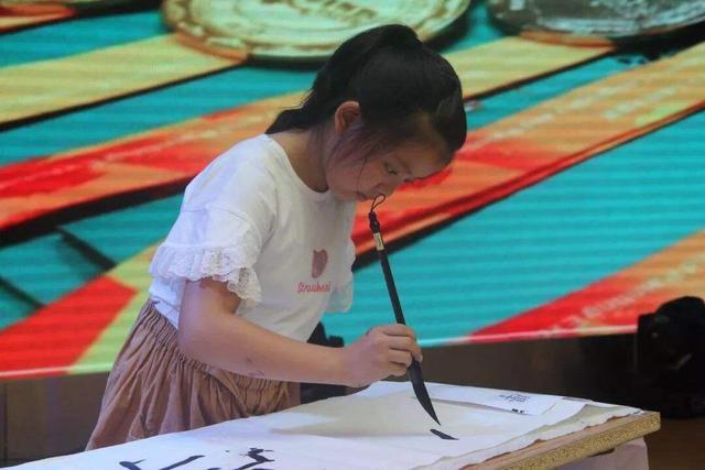 教育部|教育部:自今年9月起,全国大中小学将新增这3门必修课!