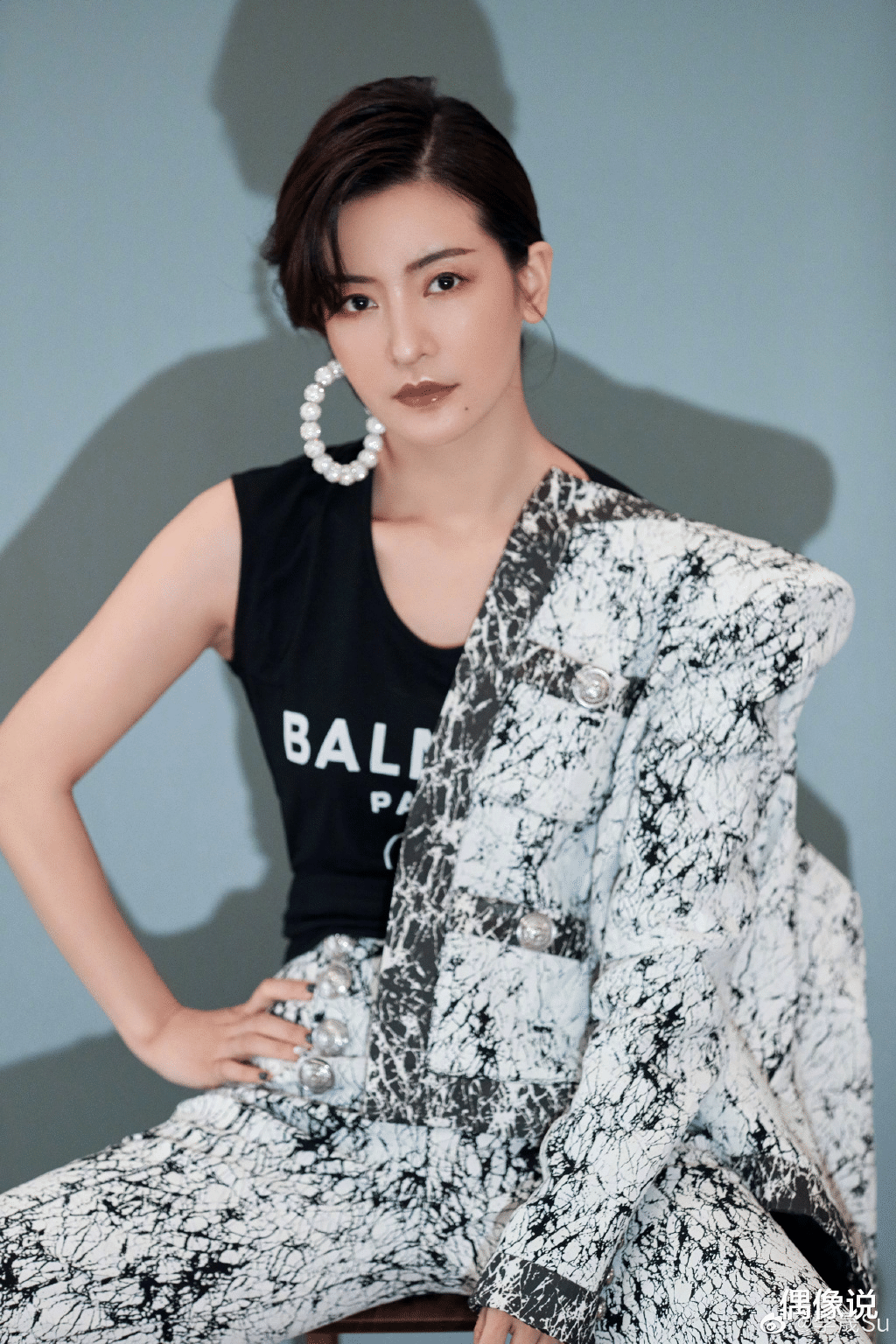 谢娜|李晟否认主持《快乐大本营》！对比她和谢娜粉丝数量，差距有点大