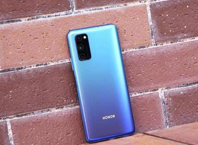 荣耀|麒麟990大降1000,4200mAh+30倍变焦,网友:后悔买太早!