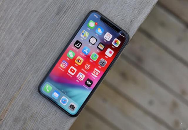 iphone11|大降5100元！库克彻底扛不住了，256G还买啥iPhone11