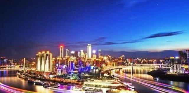 重庆|中国新一线大城市，比北京整整大5倍，未来有望超越香港