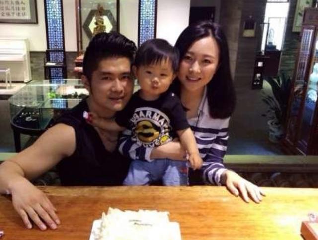 『潘长江』有种隔代遗传叫“潘长江基因”，被女儿成功躲避，外孙却完美中招