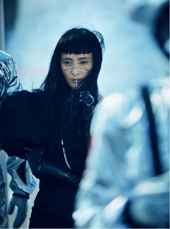 #蒋勤勤#求蒋勤勤快放弃刘海吧,这种眉上刘海,她真是驾驭的不咋地