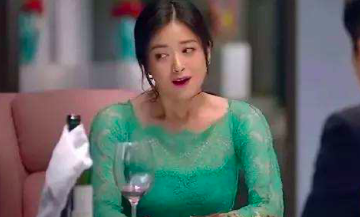 【蒋欣】他和蒋欣相恋13年，分手后沦为18线明星，如今已经销声匿迹