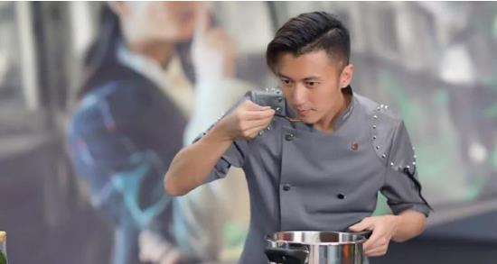 赵薇■谢霆锋为什么不理张柏芝和儿子，却跟王菲在一起？赵薇说的有道理