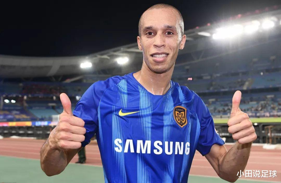 广州恒大|中超第四轮最佳阵容出炉：鲁能五人入选，苏宁三人，恒大无一人