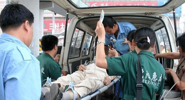 肺癌：吸烟者，睡觉时若出现3种表现，多半肺癌已上身，及早检查