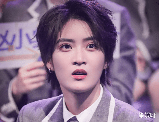 陆柯燃@《青2》收音多好？陆柯燃第9出道，现场观众爆粗口听得一清二楚