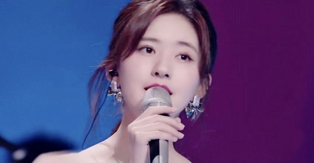 陈宝莲|如果不是演戏，以赵露思的条件早就女团出道了吧！
