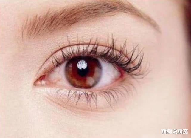 『抑郁症』心理学：哪只眼睛看起来在笑？测你的内心有没有抑郁症，挺准的