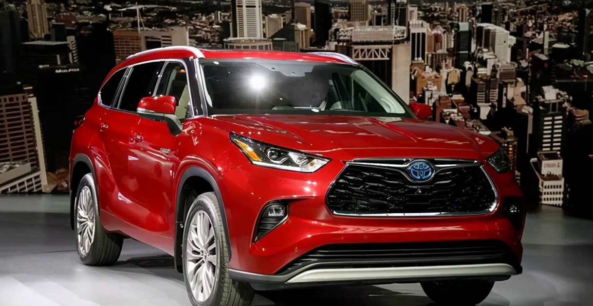 越野车|全新汉兰达亮相，搭载V6发动机，油耗6.9升，神车地位再次巩固