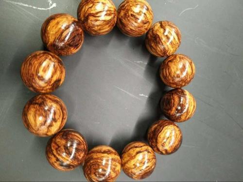 『紫檀』盘点文玩市场常见的四十四种木质手串