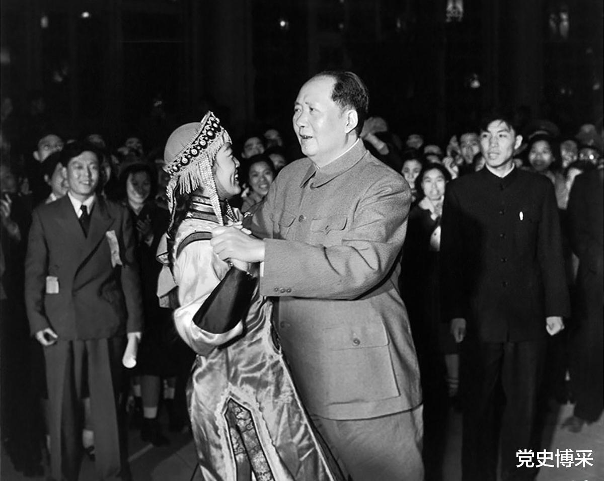 游泳池|毛泽东与中南海游泳池的往事