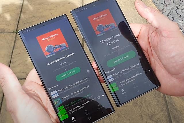 扎心|三星两代旗舰对比：Note20Ultra屏幕素质碾压现有产品