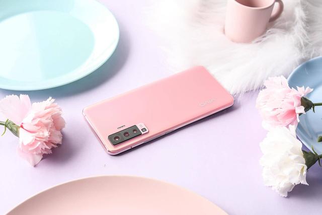 电子商务|魅力由外而内！vivo X50配色颜值高，强大影像实力轻松拍大片