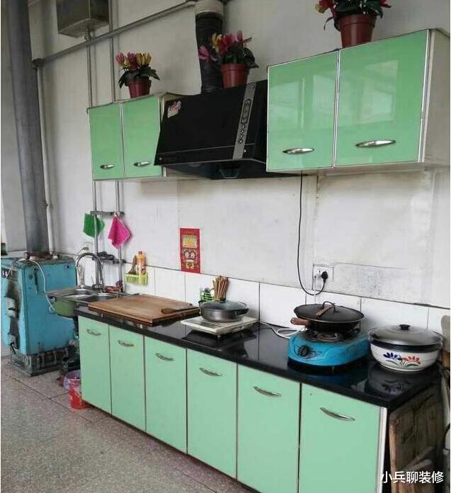 「」晒晒北方婆家的农家小院,和公婆同住8年,厨房估计你没见过!