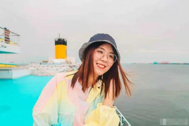 信小呆|被支付宝“砸中”1亿的锦鲤女孩：奖品没兑完，还额外多花20万