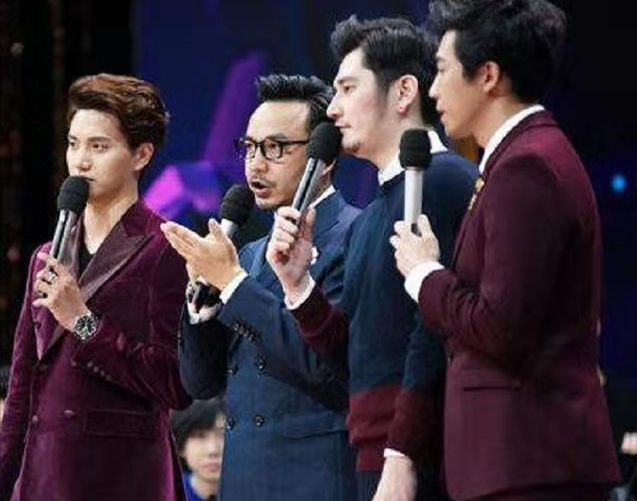 天天向上|2014年,小五带着遗憾跪着离开《天天向上》舞台,他现在去哪了?