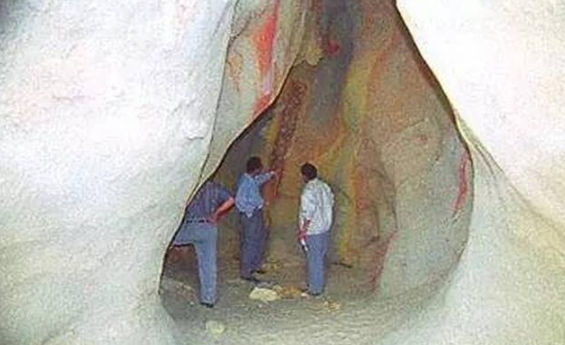 [科学家]人类只是在无限轮回？科学家在青海，发现15万年前“铁管”