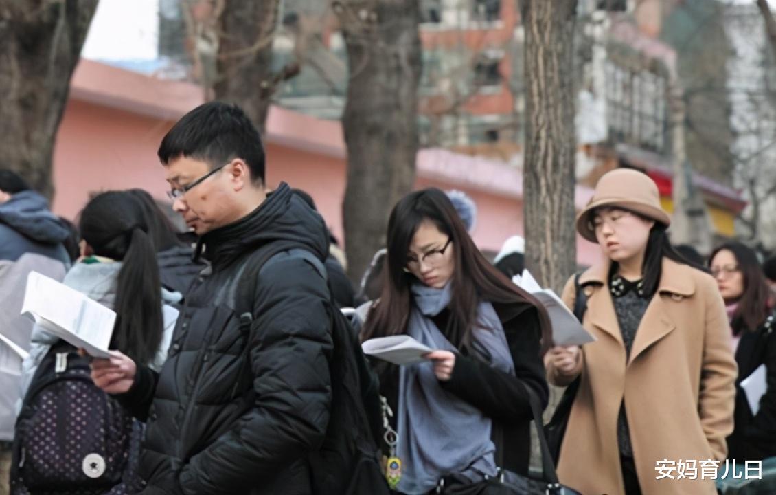 开除公职|公务员可以做“副业”吗？这3种副业不能做，否则会被开除公职