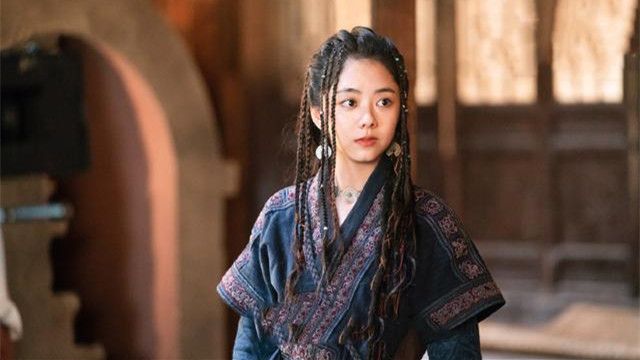 谭松韵|谭松韵《民初奇人传》没播完,又一部青春剧将播,主演全是实力派