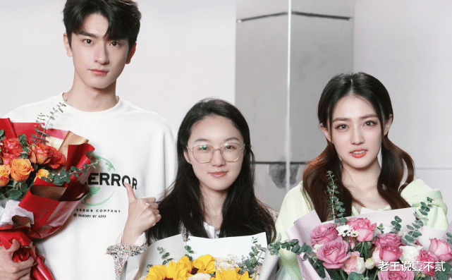 丁禹兮▲徐璐新剧未播先火！男主是21岁小鲜肉，同框拍海报也太甜了