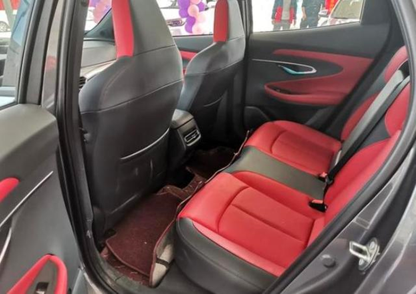 「长安汽车」再等18天!长安“黑豹”将上市,比领克05还漂亮,11万起档次超50万