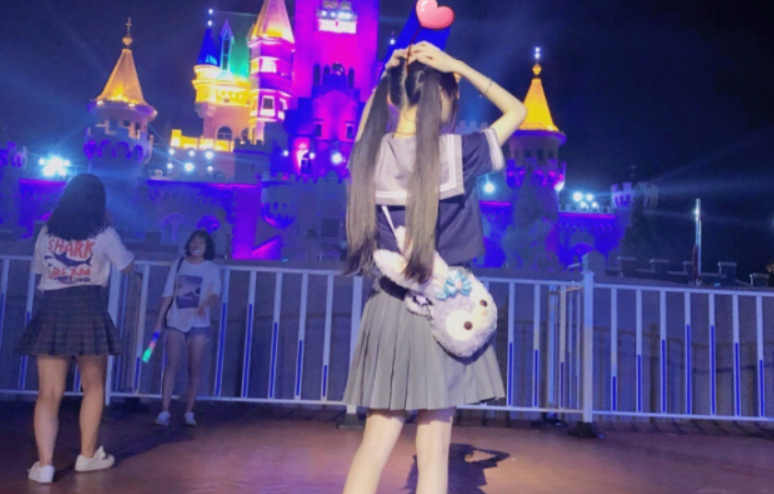 萝莉|蔡萝莉不敢尝试的COS，要求太高，腐团儿勉强能行