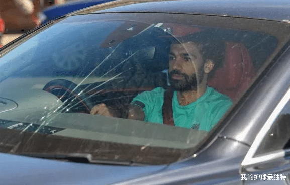 利物浦：利物浦巨星亮了！身家1.6亿却开烂车去训练 球迷：难以置信