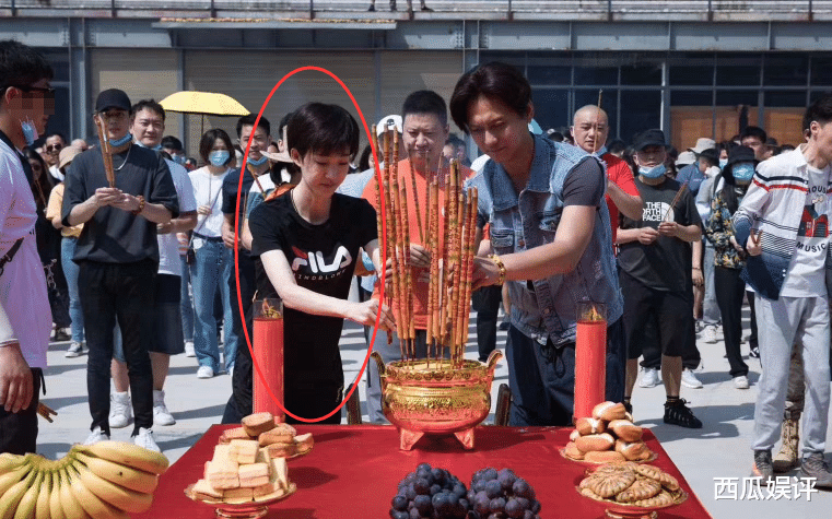 王丽坤▲王丽坤新剧官宣开机,配角阵容却让网友不冷静,阵容过于豪华了