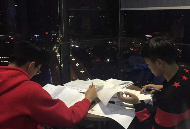 #班主任#班主任：高三学生最容易轻信的三个谎言，每一个都可能让高考失败